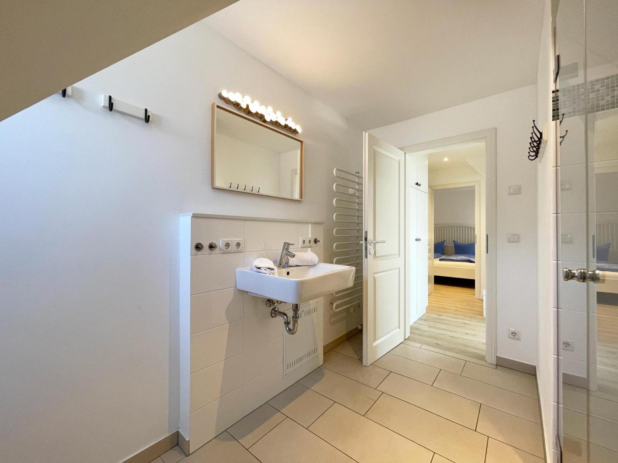 Ferienwohnung Haus Duenenrose Whg 3 Mit Balkon Westerland Exteriör bild